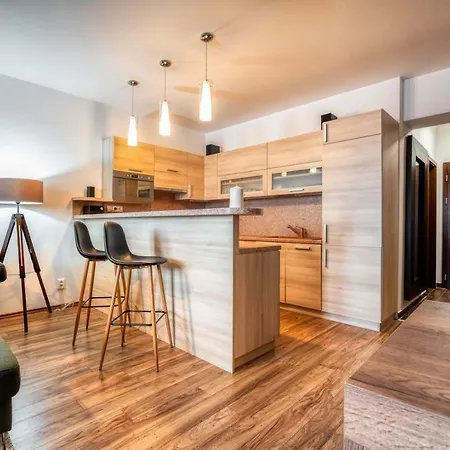 Lio - Free Garage Parking Apartman